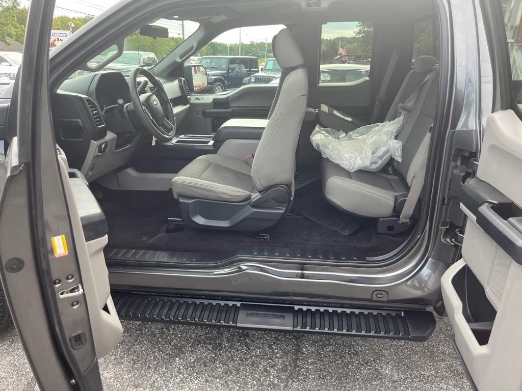 Ford F-150 XL SuperCab 6.5-ft. Bed 4WD 2015