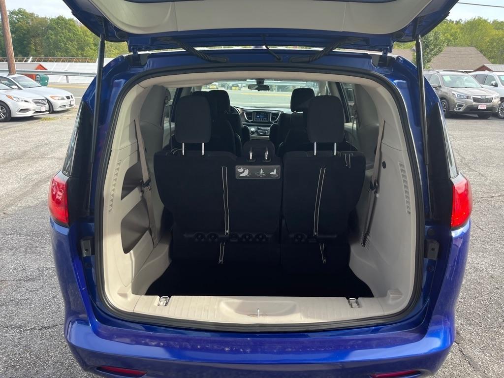 Chrysler Voyager LX 2021