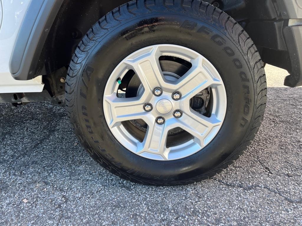 Jeep Wrangler Sport 4WD 2020