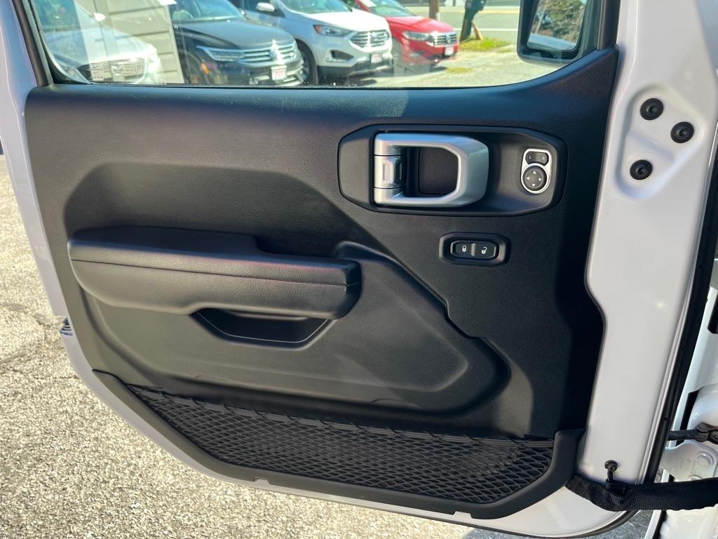 Jeep Wrangler Sport 4WD 2020