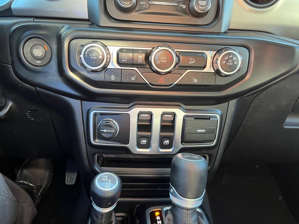 Jeep Wrangler Sport 4WD 2020