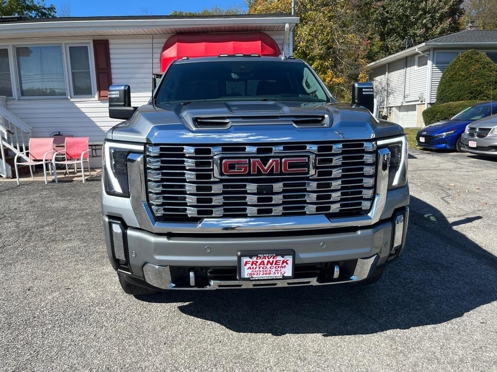 GMC Sierra 3500HD Denali Crew Cab 4WD 2024