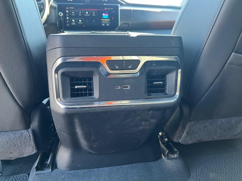 GMC Sierra 3500HD Denali Crew Cab 4WD 2024