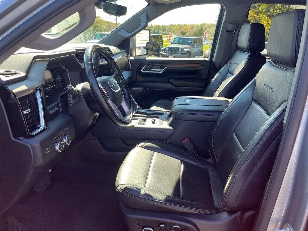 GMC Sierra 3500HD Denali Crew Cab 4WD 2024