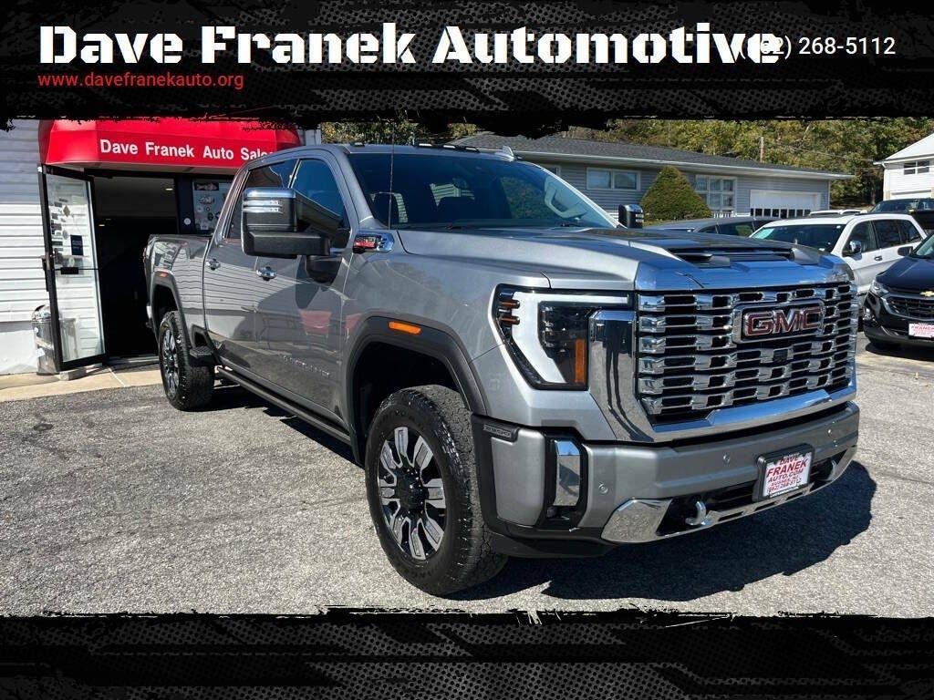 2024 GMC Sierra 3500HD Denali Crew Cab 4WD