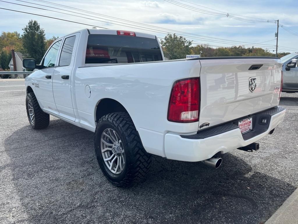 RAM 1500 Tradesman Quad Cab 4WD 2018