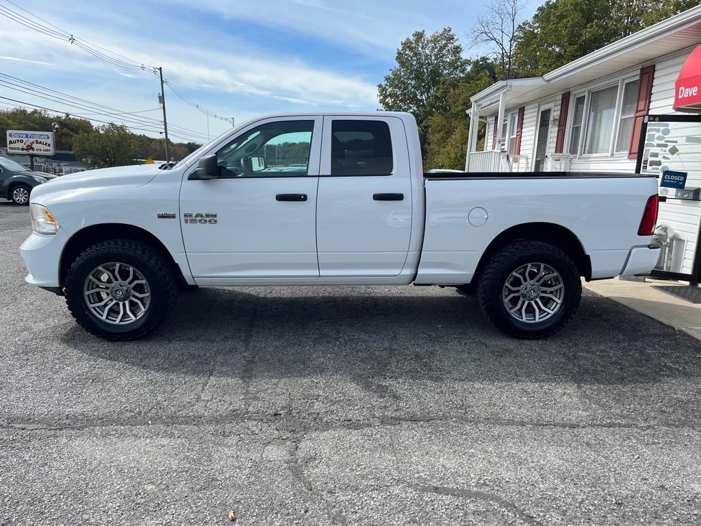 RAM 1500 Tradesman Quad Cab 4WD 2018
