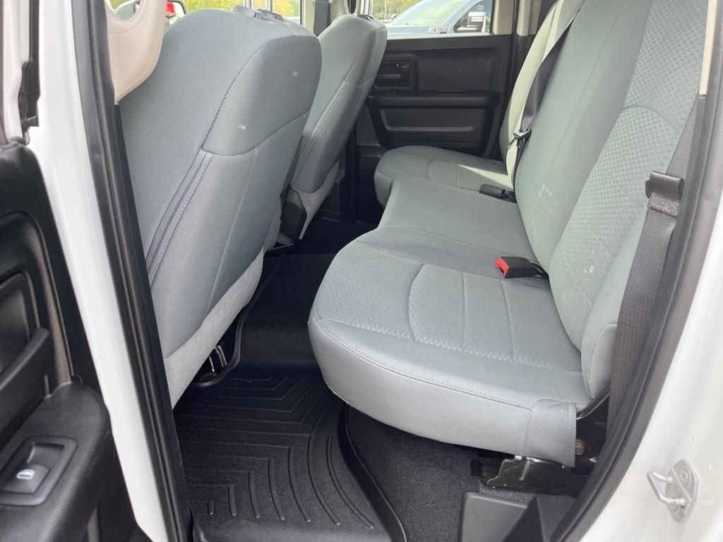 RAM 1500 Tradesman Quad Cab 4WD 2018