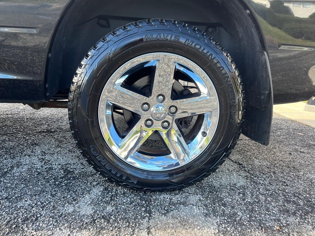 RAM 1500 Tradesman Quad Cab 4WD 2016