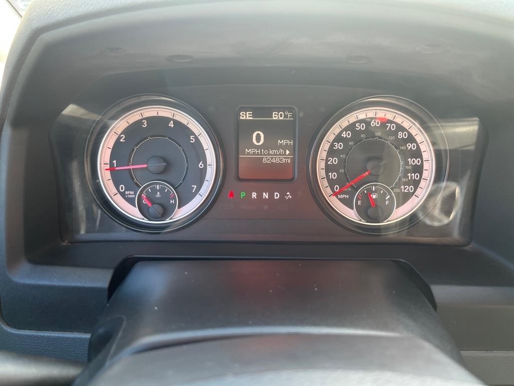 RAM 1500 Tradesman Quad Cab 4WD 2016