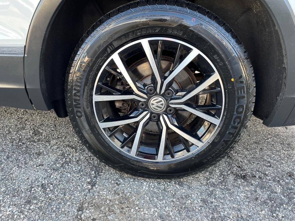 Volkswagen Tiguan SE 4Motion 2021