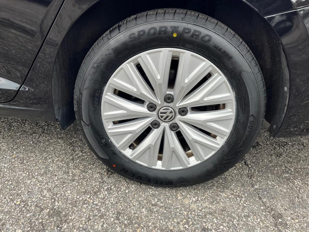 Volkswagen Jetta 1.4T S 6M 2019