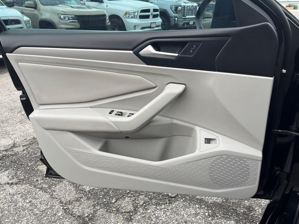 Volkswagen Jetta 1.4T S 6M 2019