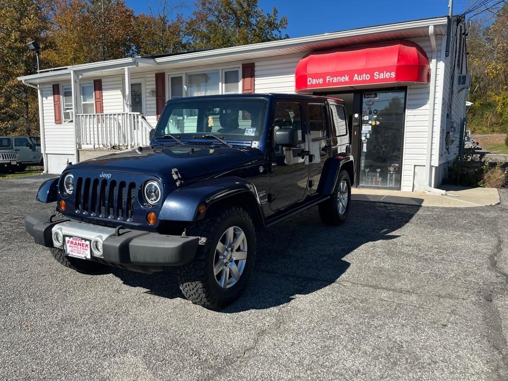 Jeep Wrangler Unlimited Sahara 4WD 2013