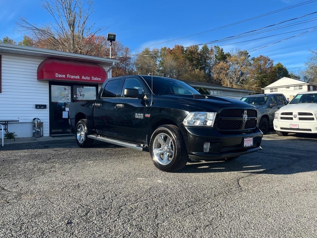 RAM 1500 Tradesman Crew Cab SWB 4WD 2014