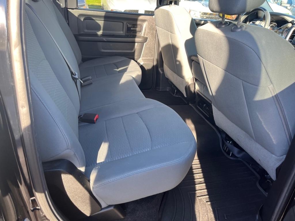 RAM 1500 Tradesman Crew Cab SWB 4WD 2014