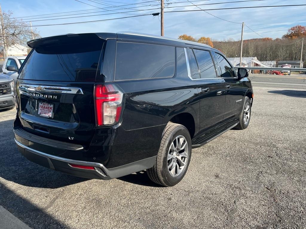 Chevrolet Suburban LT 4WD 2022