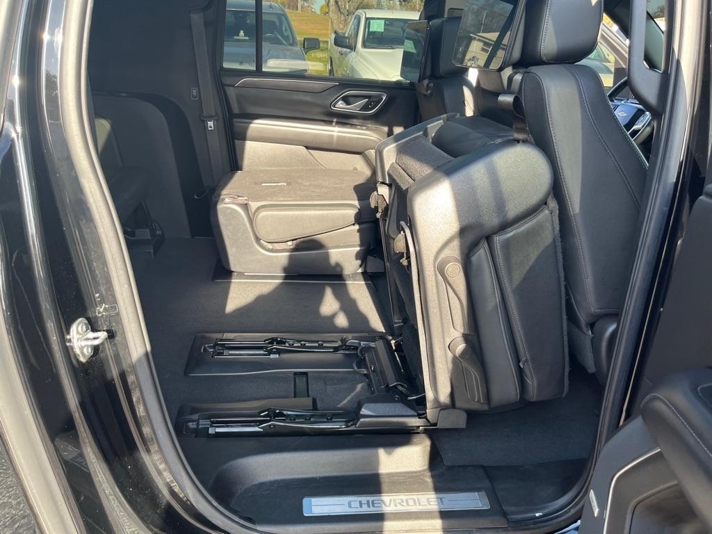 Chevrolet Suburban LT 4WD 2022