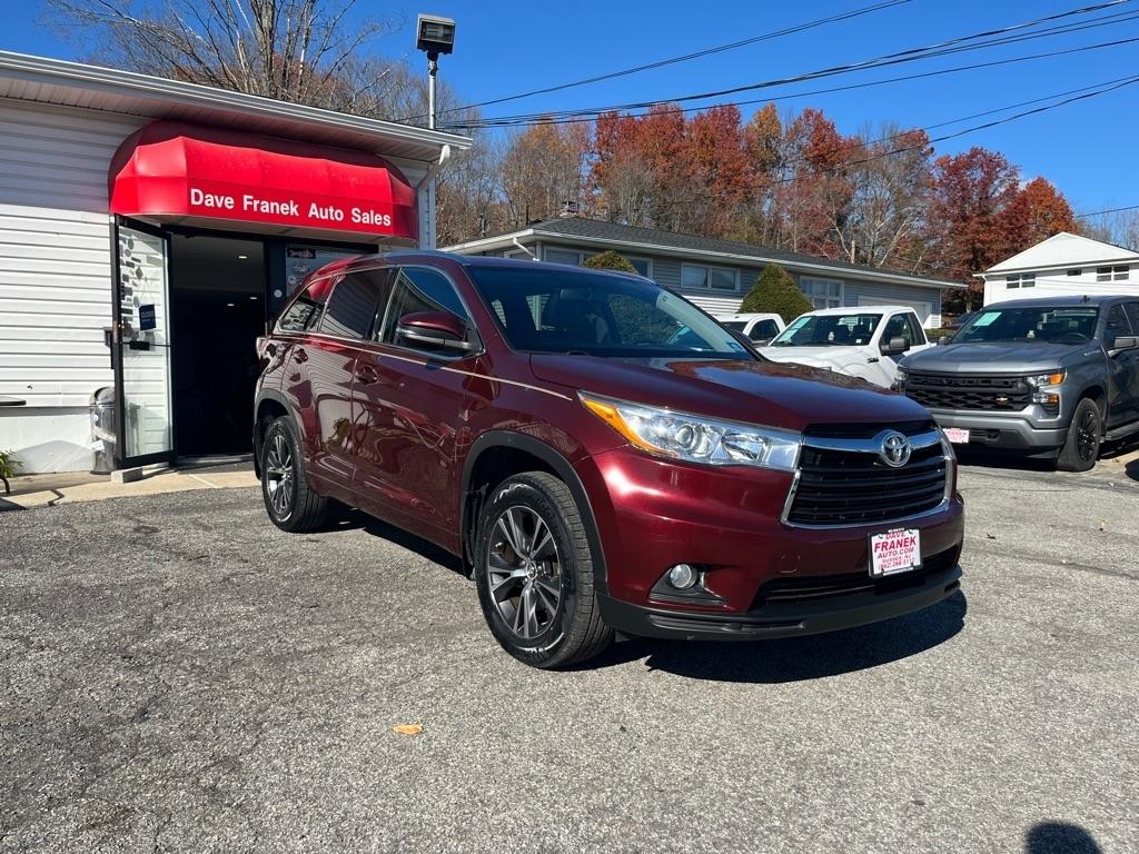Toyota Highlander XLE AWD V6 2016