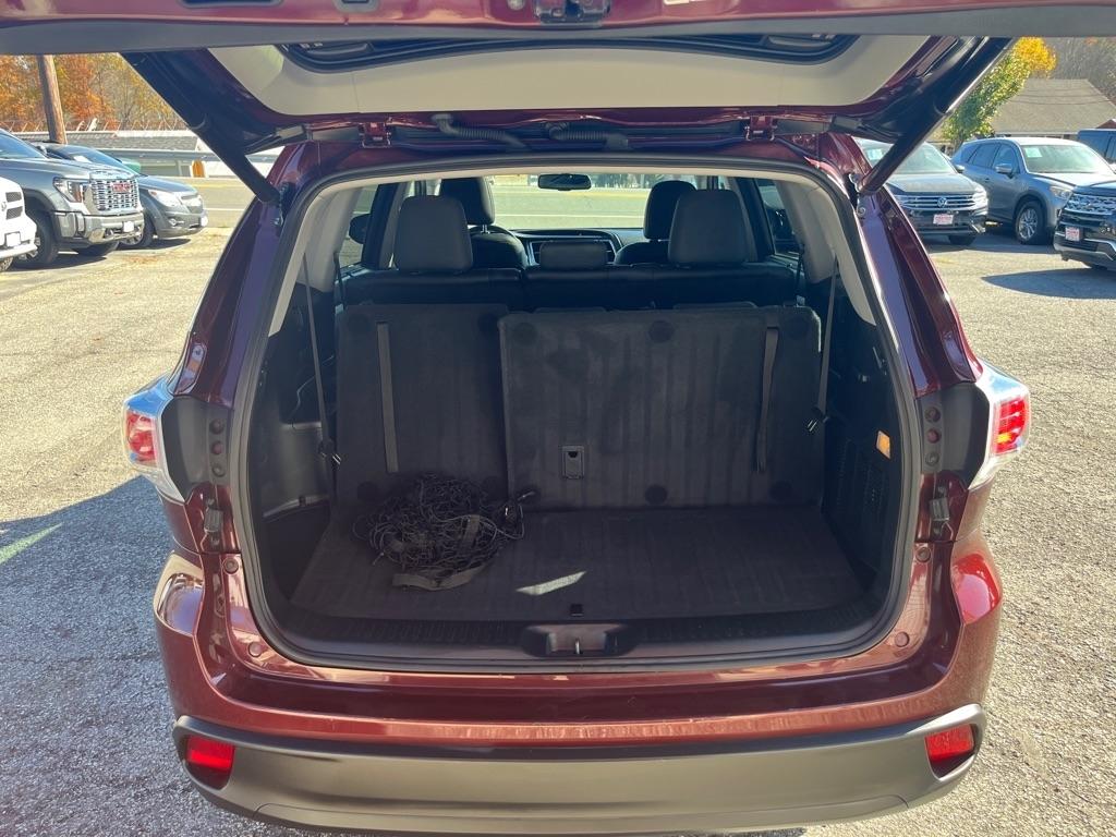 Toyota Highlander XLE AWD V6 2016