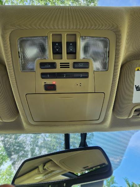 Toyota Highlander Limited Platinum AWD V6 2015 Toyota Highlander Limited Platinum AWD V6 2015