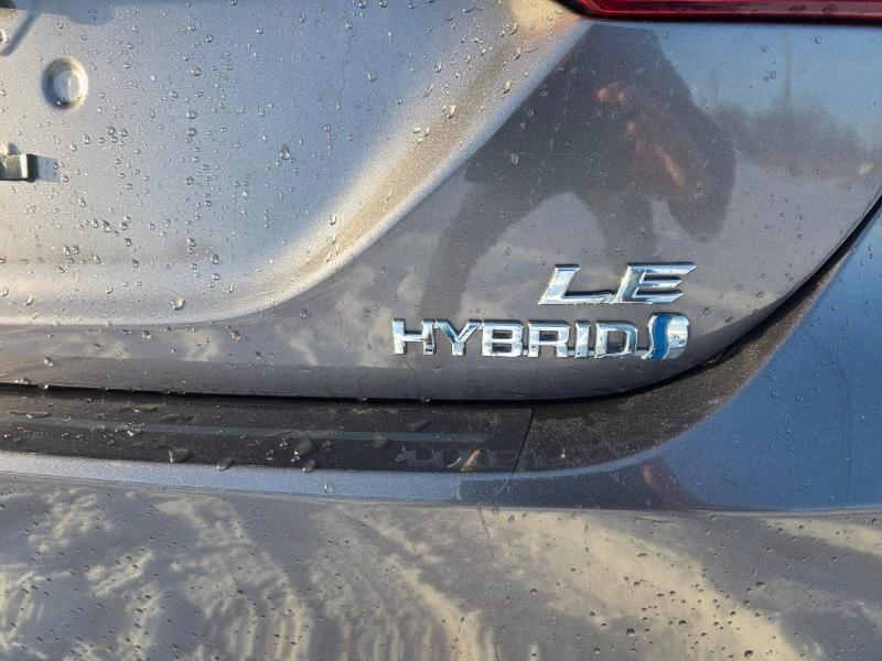 Toyota Camry Hybrid LE 2023