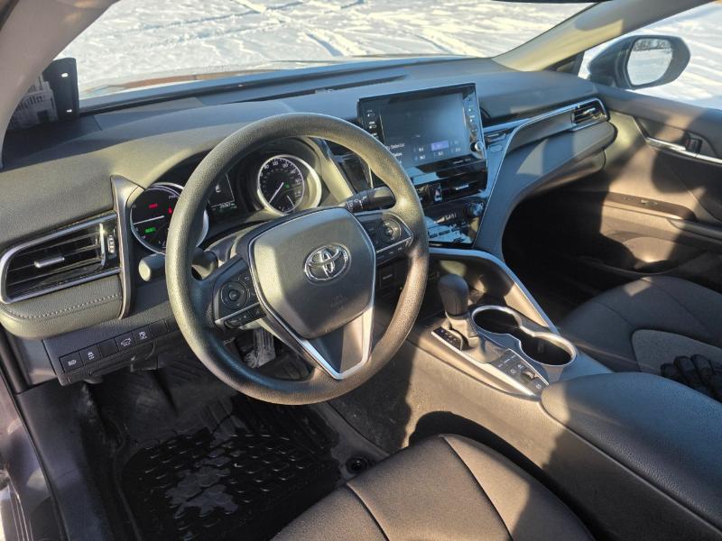 Toyota Camry Hybrid LE 2023