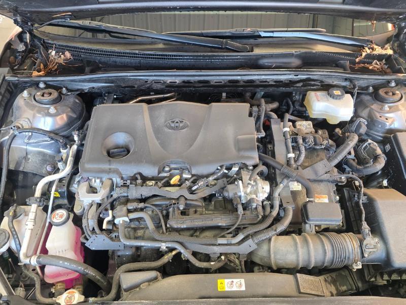 Toyota Camry Hybrid LE 2023