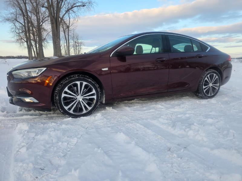 Buick Regal Essence AWD 2018