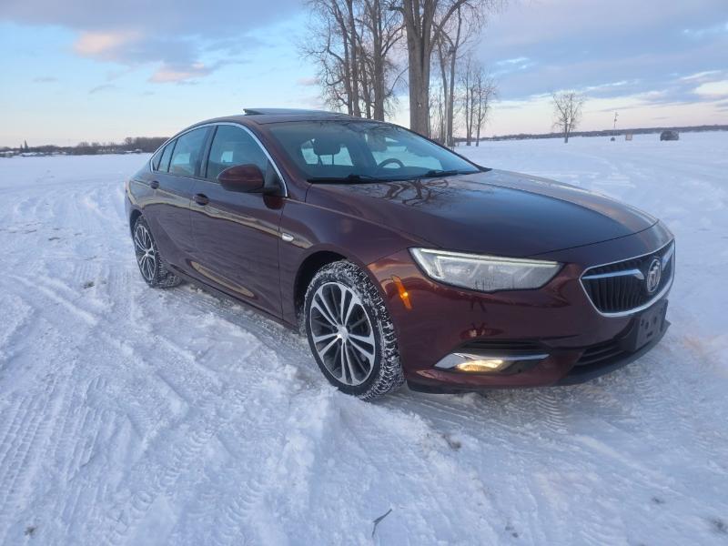 Buick Regal Essence AWD 2018