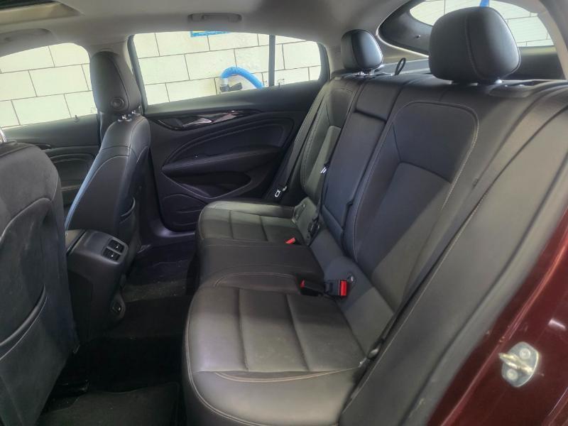 Buick Regal Essence AWD 2018