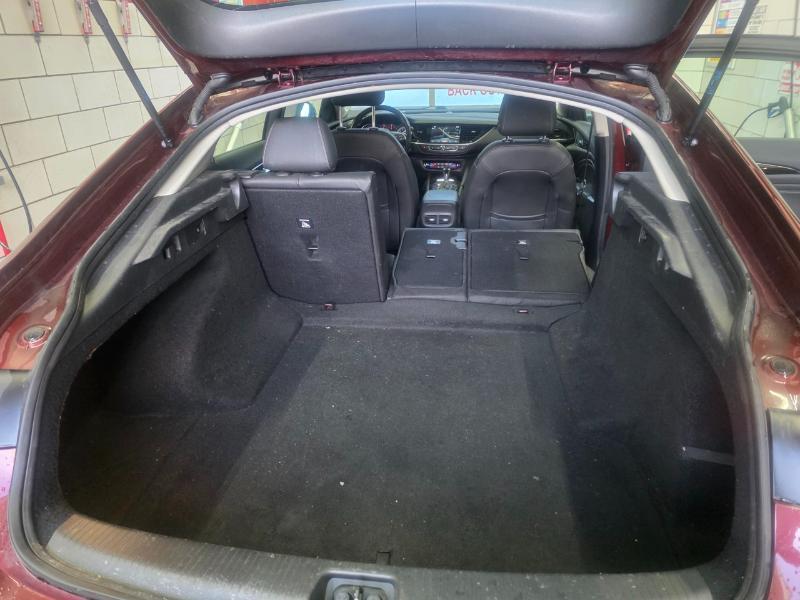 Buick Regal Essence AWD 2018