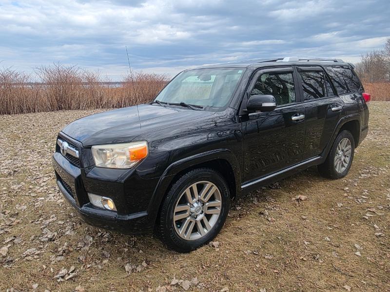 Toyota 4Runner SR5 4WD 2013