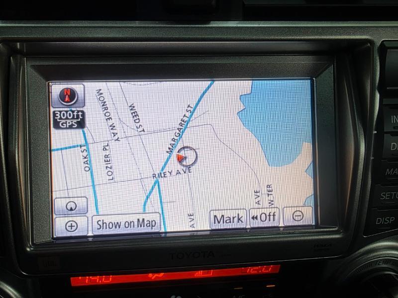 Toyota 4Runner SR5 4WD 2013