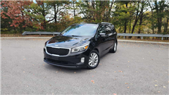 2016 Kia Sedona 
