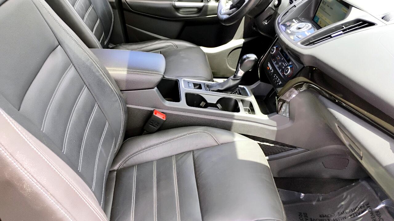 Ford Escape Titanium FWD 2017 Ford Escape Titanium FWD 2017