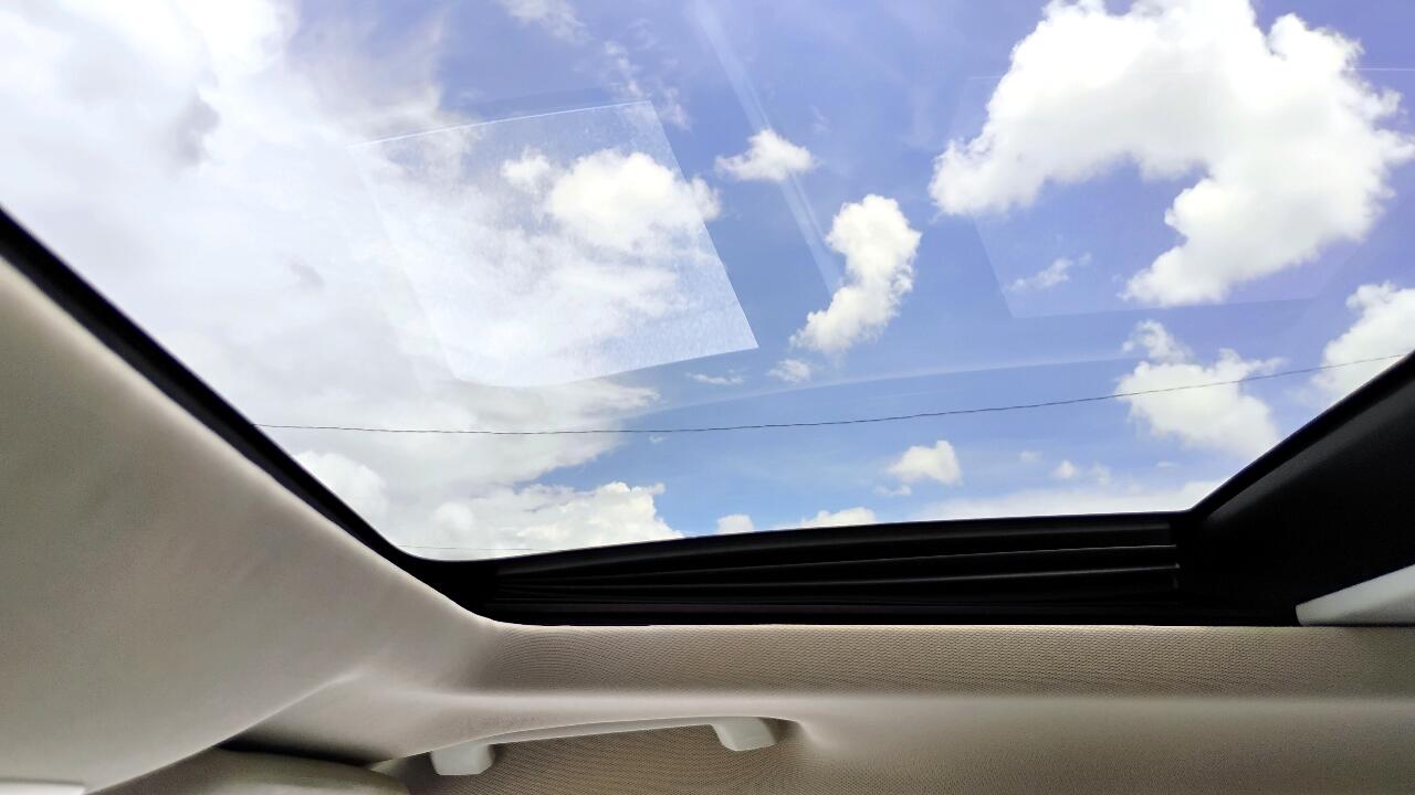 Ford Escape Titanium FWD 2017 Ford Escape Titanium FWD 2017