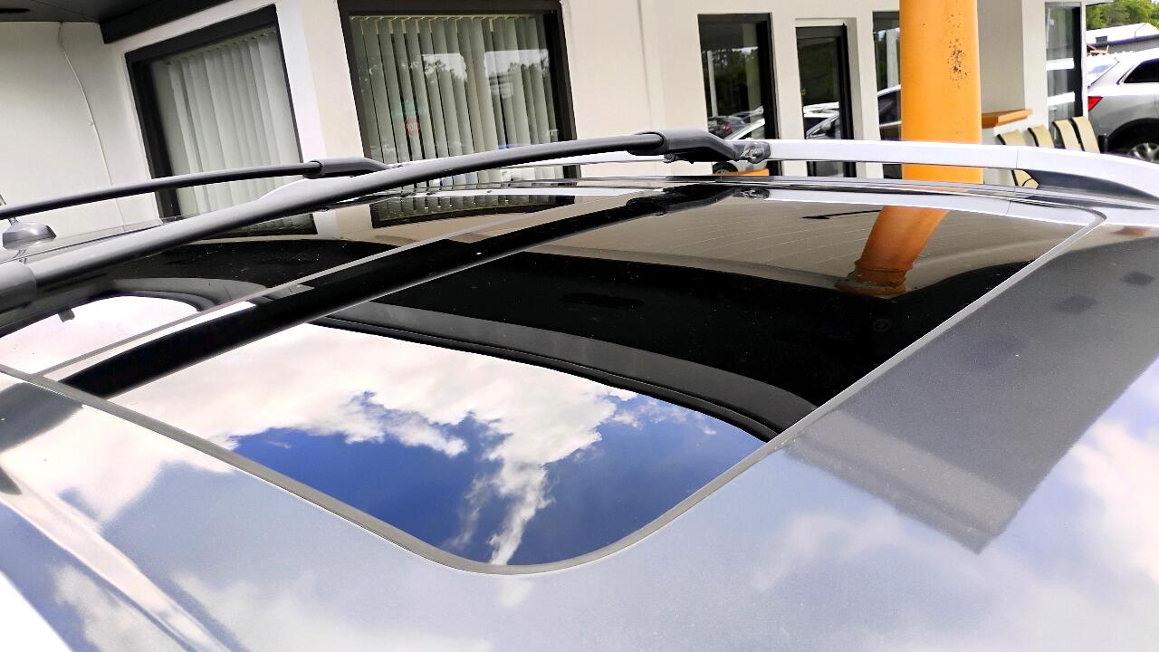 Ford Escape Titanium FWD 2017 Ford Escape Titanium FWD 2017