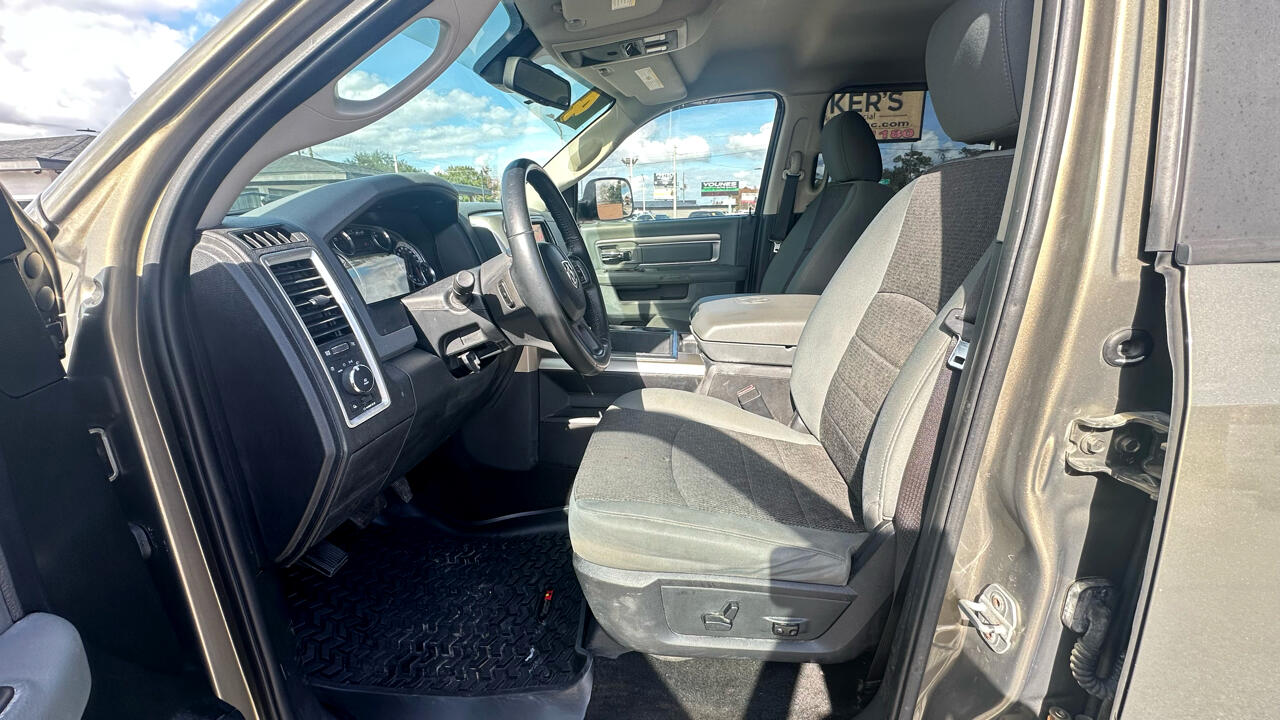 RAM 1500 SLT Crew Cab SWB 4WD 2014