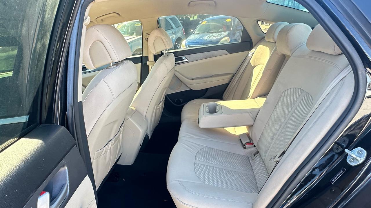 Hyundai Sonata SE 2015