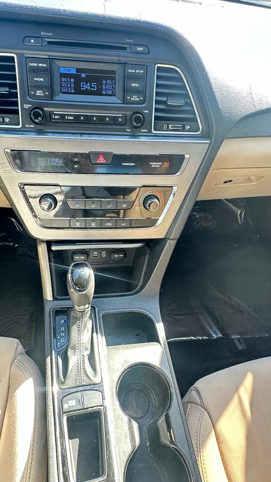 Hyundai Sonata SE 2015