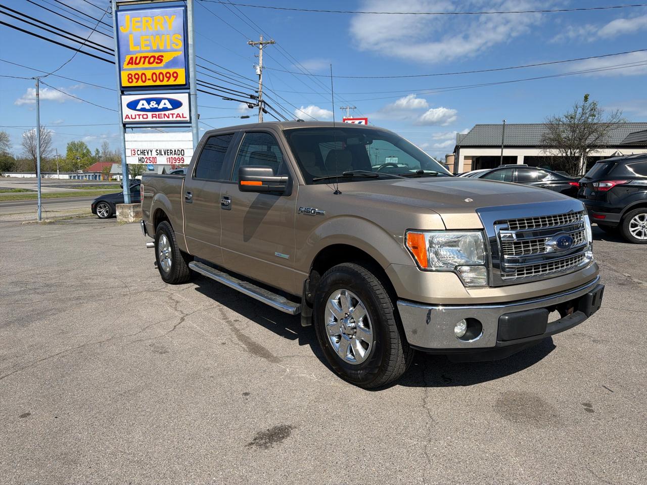 2013 Ford F-150 2WD SuperCrew 145" XLT