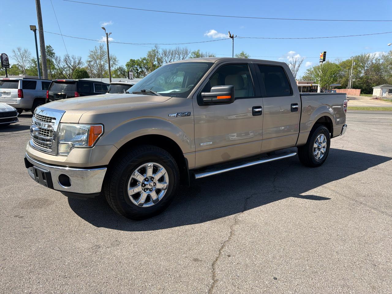 Ford F-150 2WD SuperCrew 145" XLT 2013