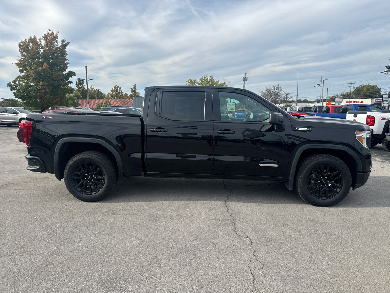 GMC Sierra 1500 4WD Crew Cab 147" Elevation w/3SB 2021 GMC Sierra 1500 4WD Crew Cab 147" Elevation w/3SB 2021