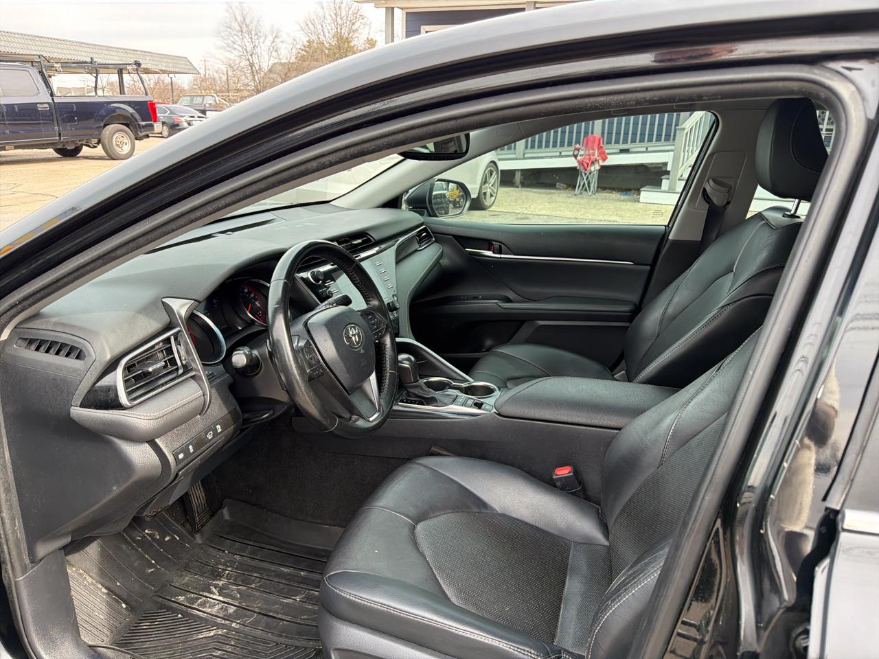 Toyota Camry XSE Auto (Natl) 2020