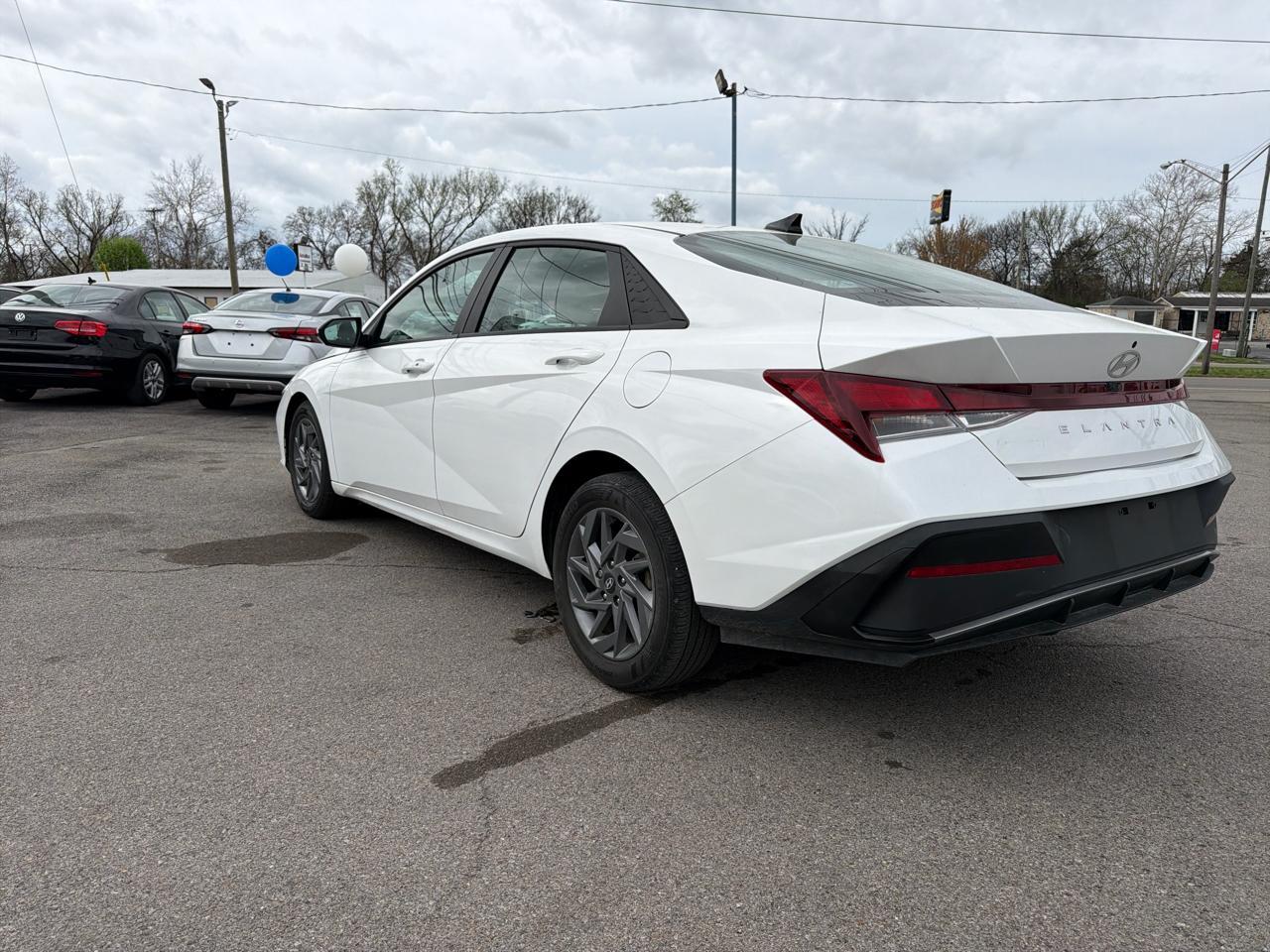 Hyundai Elantra SEL IVT 2024