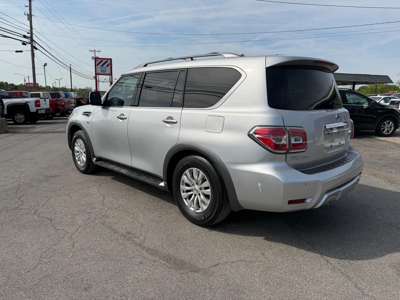 Nissan Armada 4x2 SV 2018