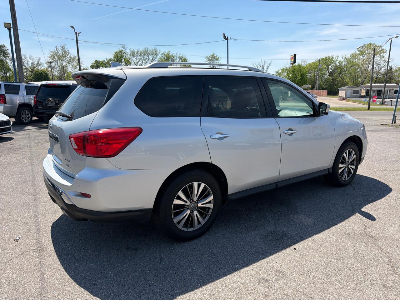 Nissan Pathfinder 4x4 SL 2020