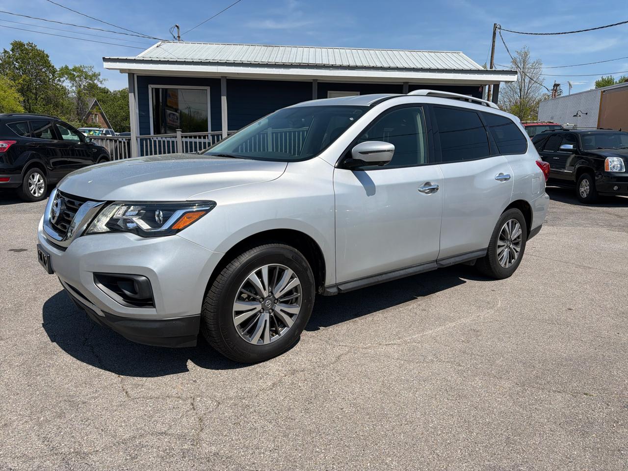 Nissan Pathfinder 4x4 SL 2020