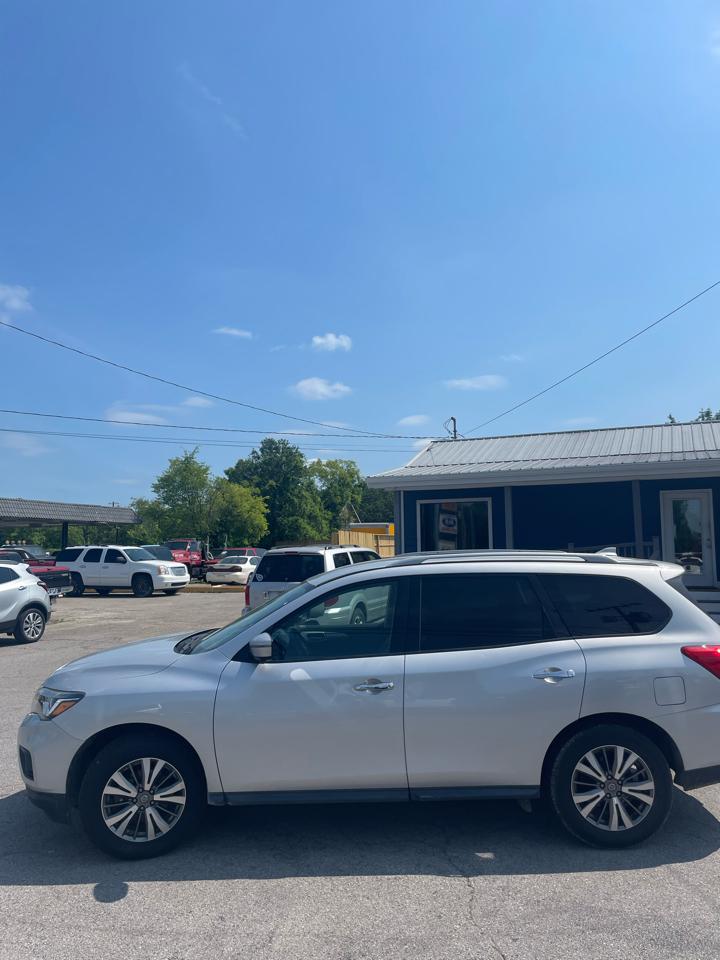 Nissan Pathfinder 4x4 SL 2020